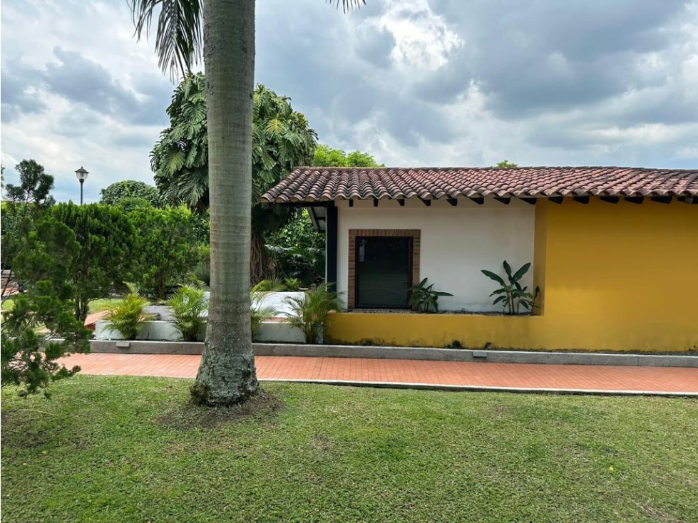 EN VENTA CASA CAMPESTRE CERRITOS PEREIRA