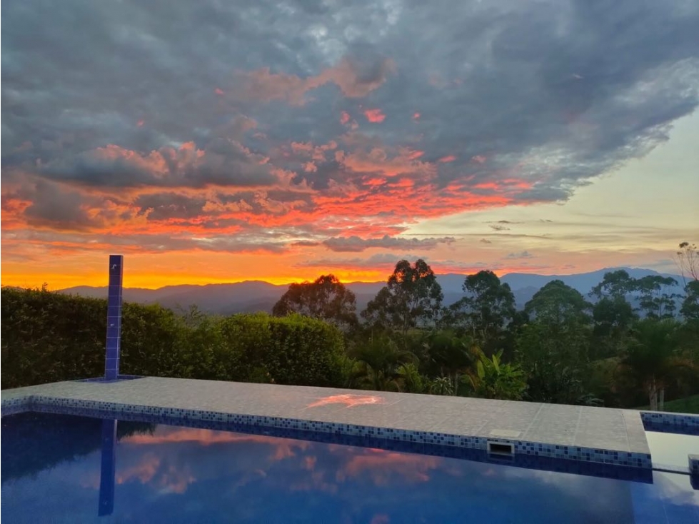 En Venta Casa Campestre Cerritos Pereira