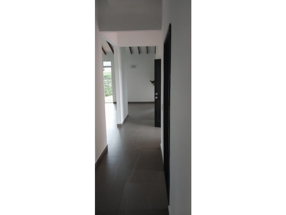EN VENTA CASA CAMPESTRE CERRITOS PEREIRA