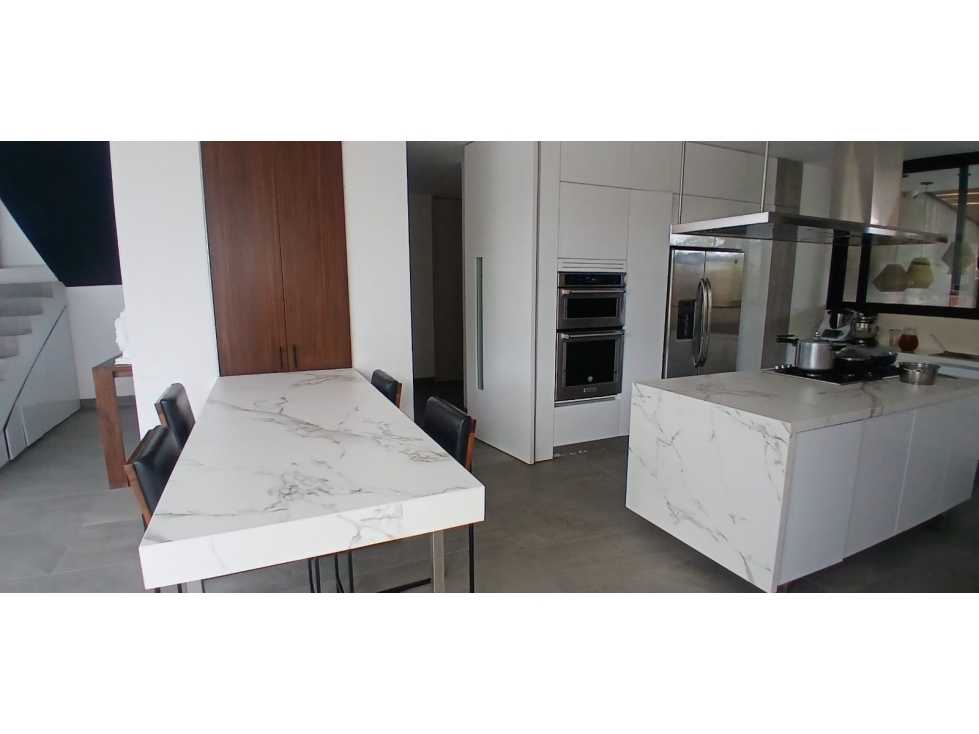 EN VENTA CASA CAMPESTRE CERRITOS PEREIRA