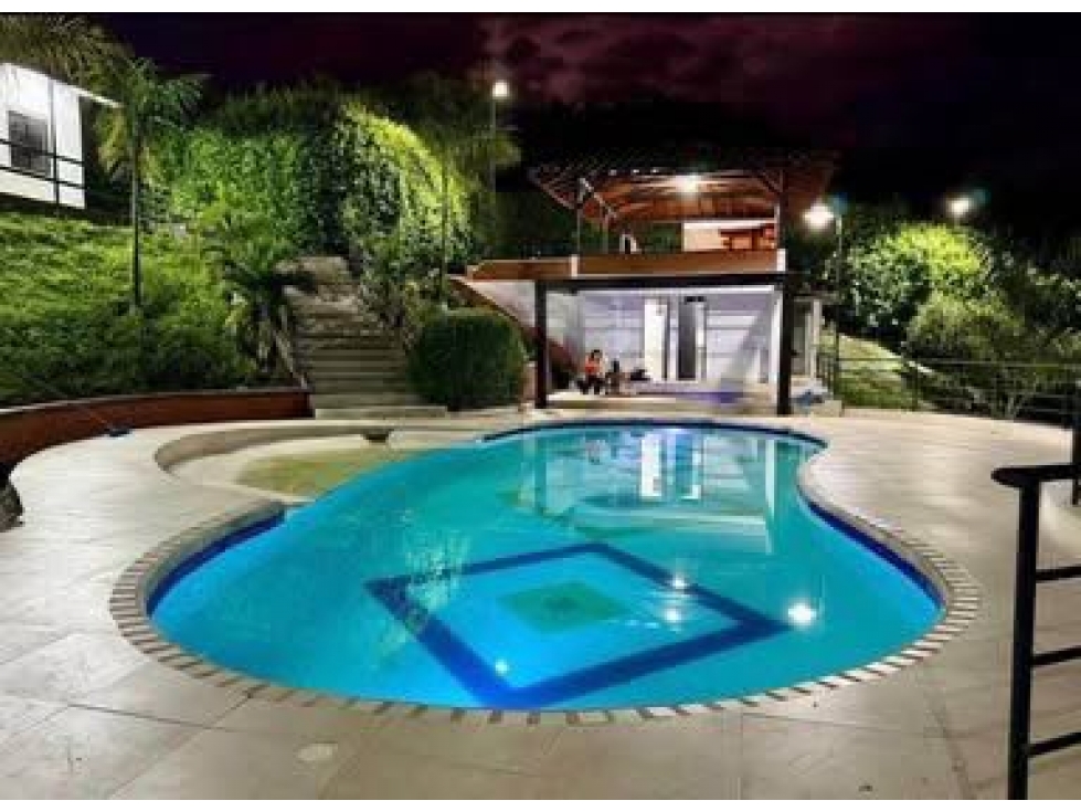 EN VENTA CASA CAMPESTRE CON LAGO COMBIA PEREIRA — foto 4