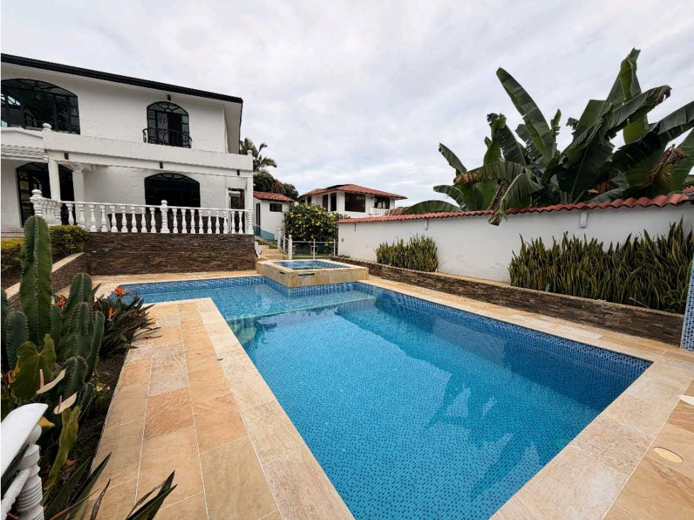 En Venta Casa Campestre con Piscina en Conjunto 747 m2 $980 millones — foto 4
