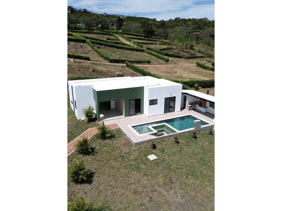 En Venta Casa Campestre con Piscina 1.500 m2 $950 Millones — foto 2