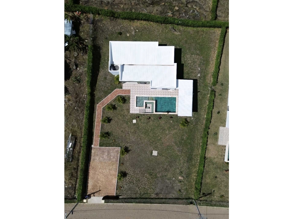 En Venta Casa Campestre con Piscina 1.500 m2 $950 Millones — foto 3