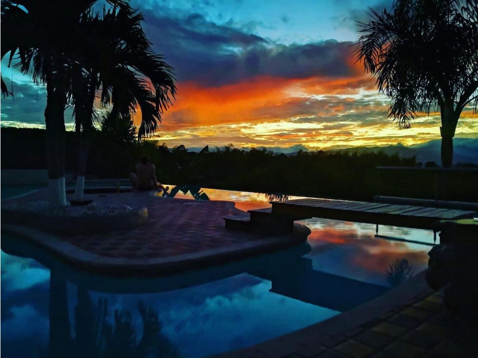 EN VENTA CASA CAMPESTRE EN CERRITOS PEREIRA