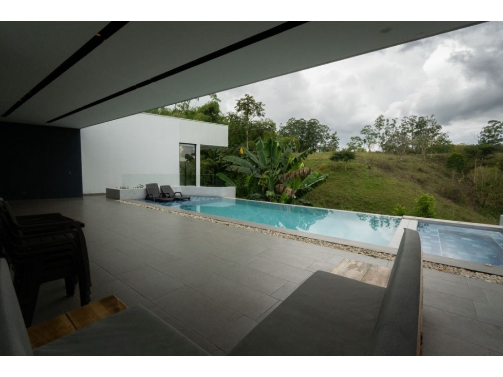 En venta casa campestre en cerritos Pereira — foto 2