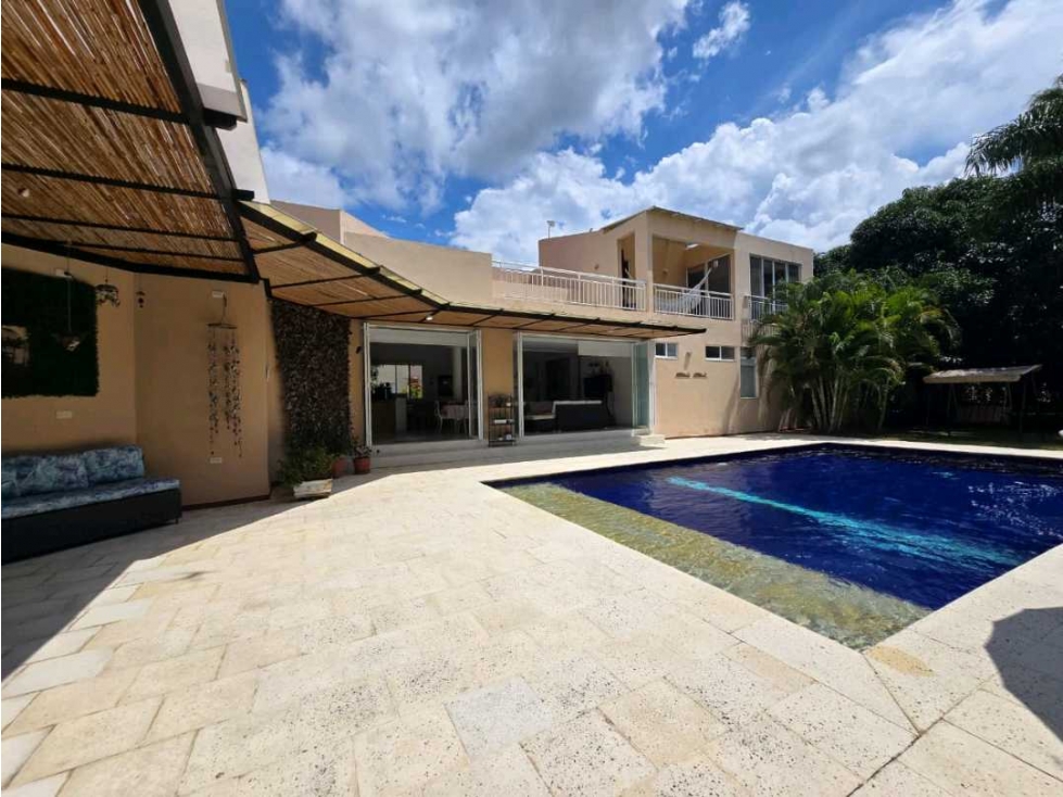 En Venta Casa Campestre en Conjunto 1.186 m2, Anapoima $1.295 Millones
