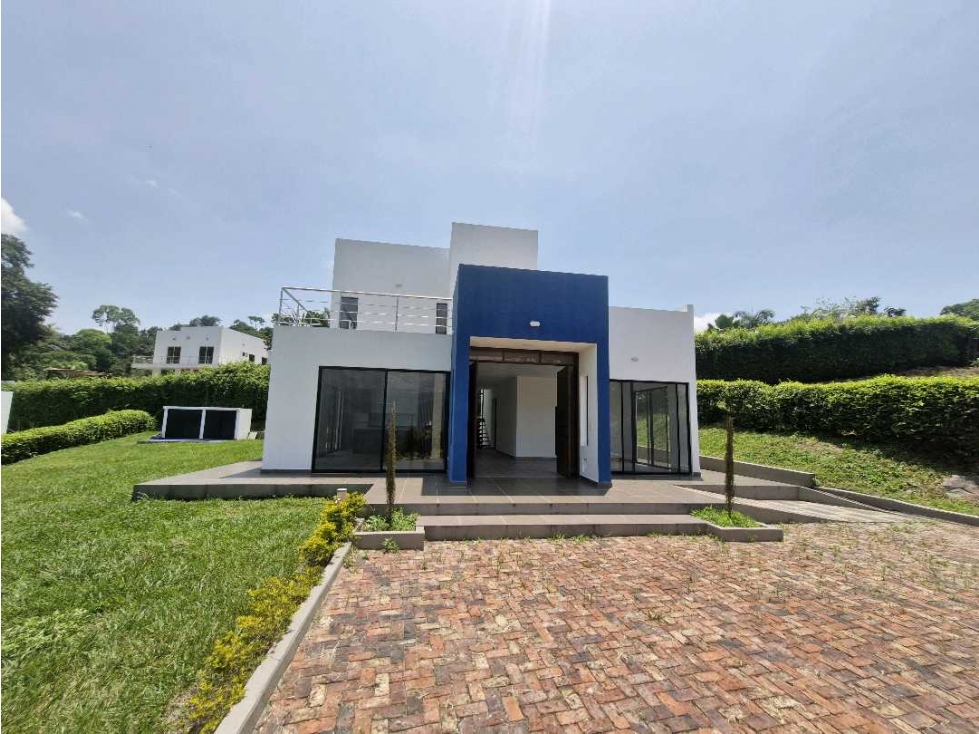 En Venta Casa Campestre en Conjunto 1.000 m2 $950 Mill, La Mesa Cund.