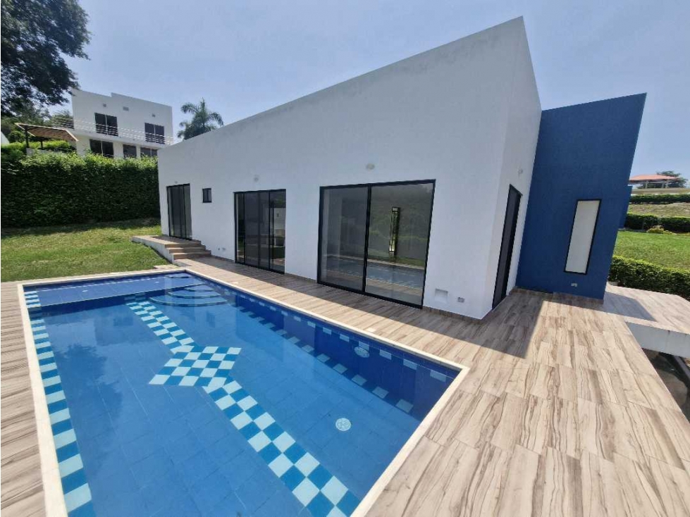 En Venta Casa Campestre en Conjunto ESTRENAR 1.000 m2 $1.100 millones