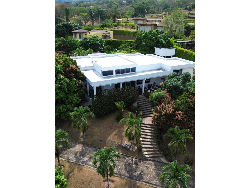 En Venta Casa Campestre en Conjunto 3.103.m2, La Mesa Cundinamarca