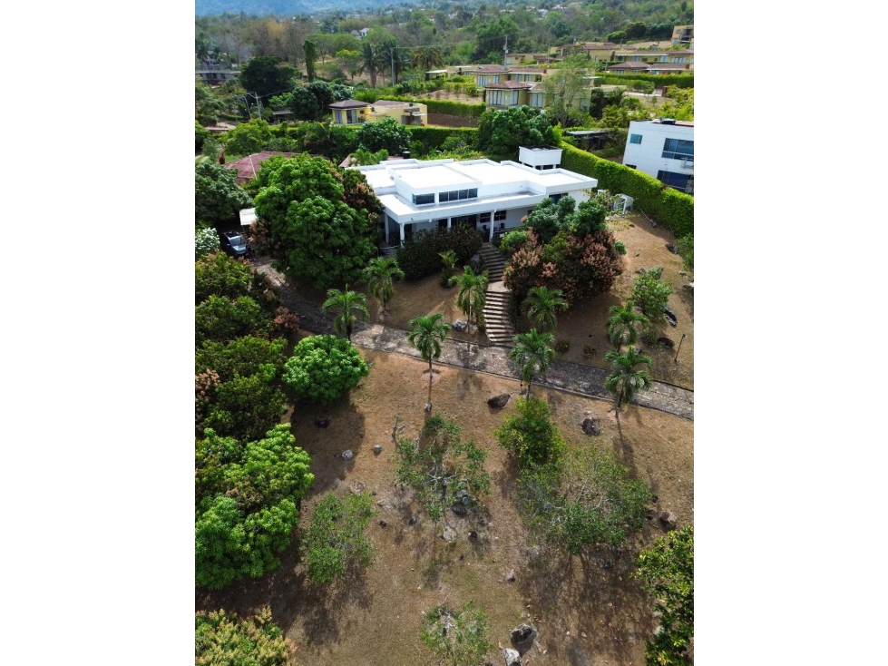 En Venta Casa Campestre en Conjunto 3.103.m2, La Mesa Cundinamarca — foto 2
