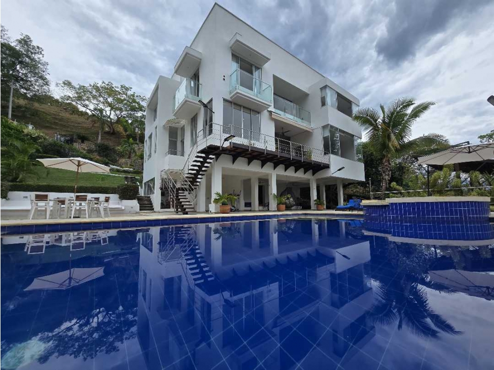 En Venta Casa Campestre en Conjunto 1.800 m2, Anapoima — foto 3