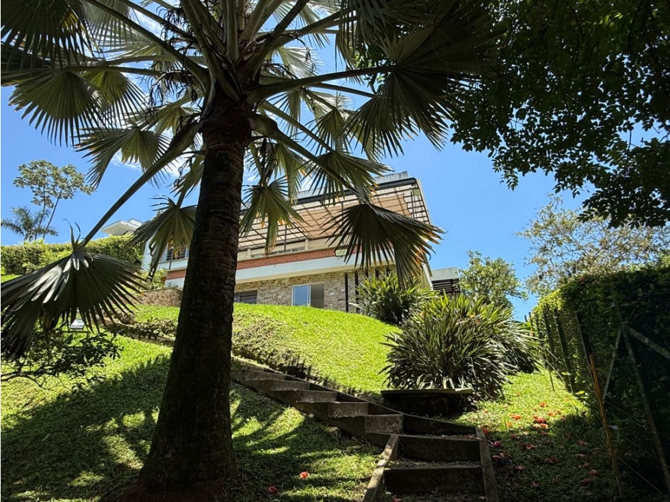 En venta Casa Campestre en Pueblito Cafetero , Pereira