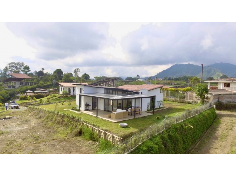 EN VENTA CASA CAMPESTRE EN EL LEMBO SANTA ROSA DE CABAL — foto 3
