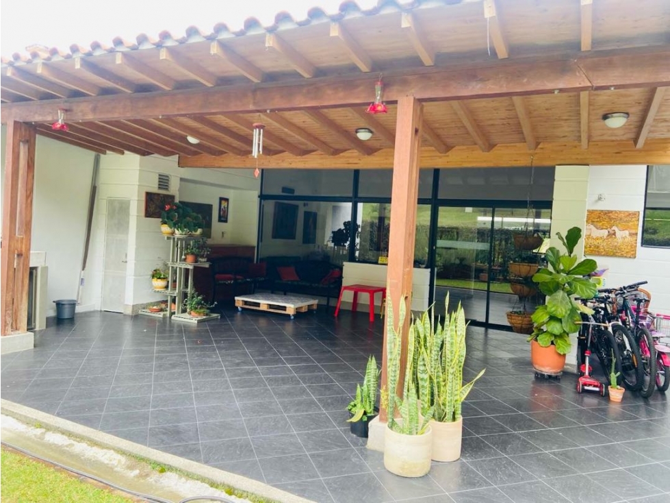 En venta Casa campestre en unidad cerrada el retiro ANT. — foto 5