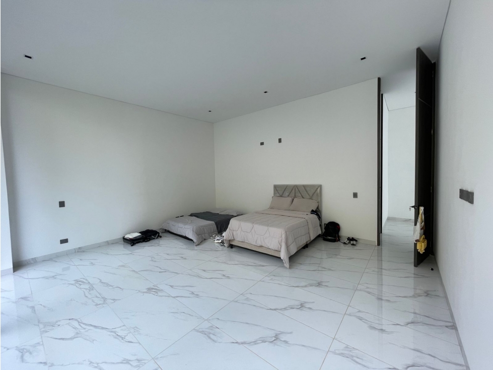 EN VENTA CASA CAMPESTRE MODERNA EN PINARES ALTO PEREIRA — foto 3