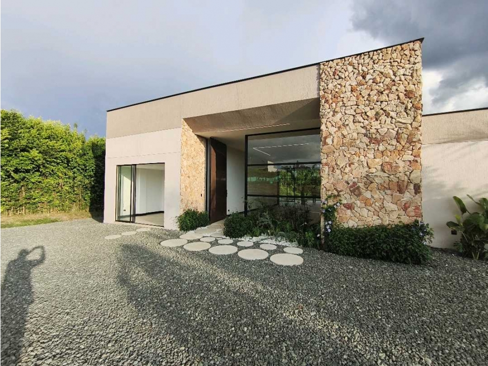En venta casa campestre para estrenar en Cerritos - Pereira