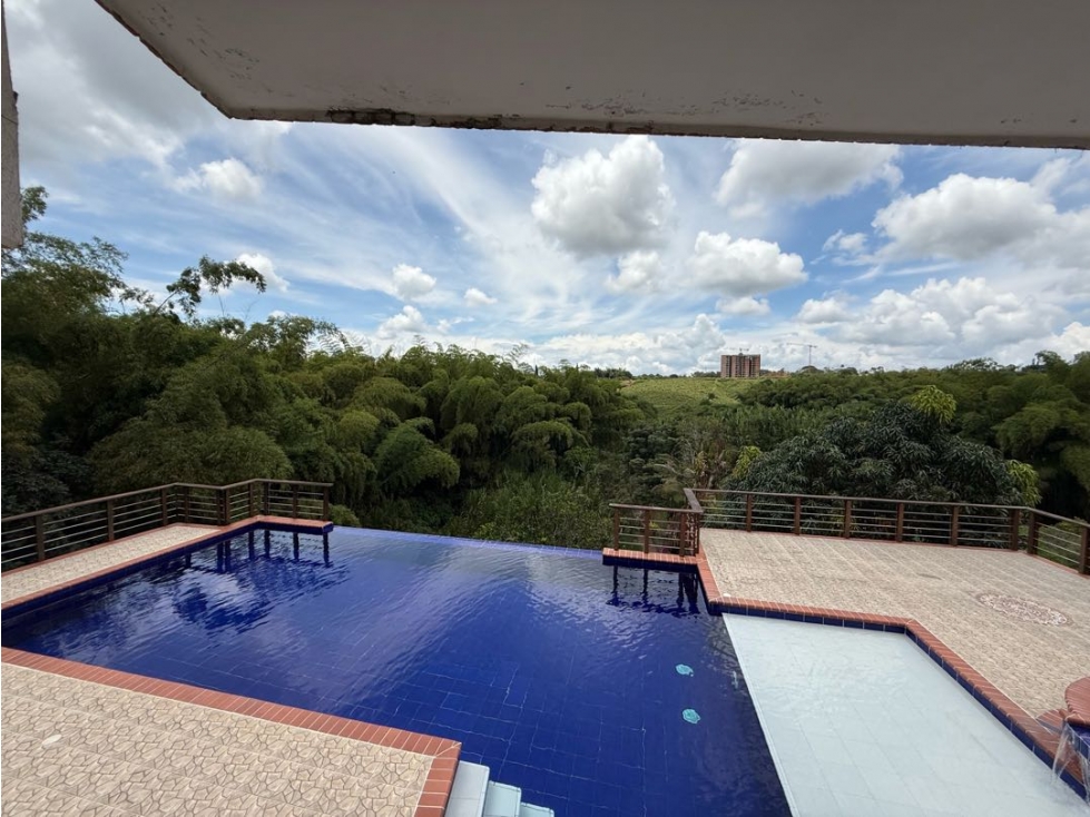 EN VENTA CASA CAMPESTRE SECTOR EL TIGRE CERRITOS PEREIRA