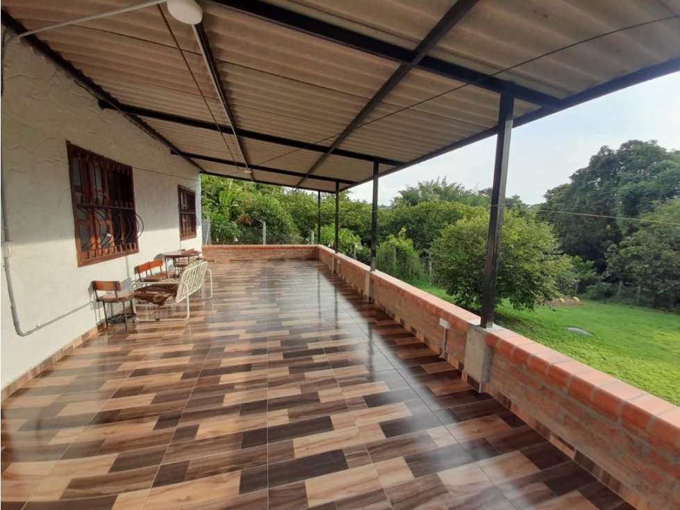 EN VENTA CASA CAMPESTRE VÍA PEREIRA - ARMENIA