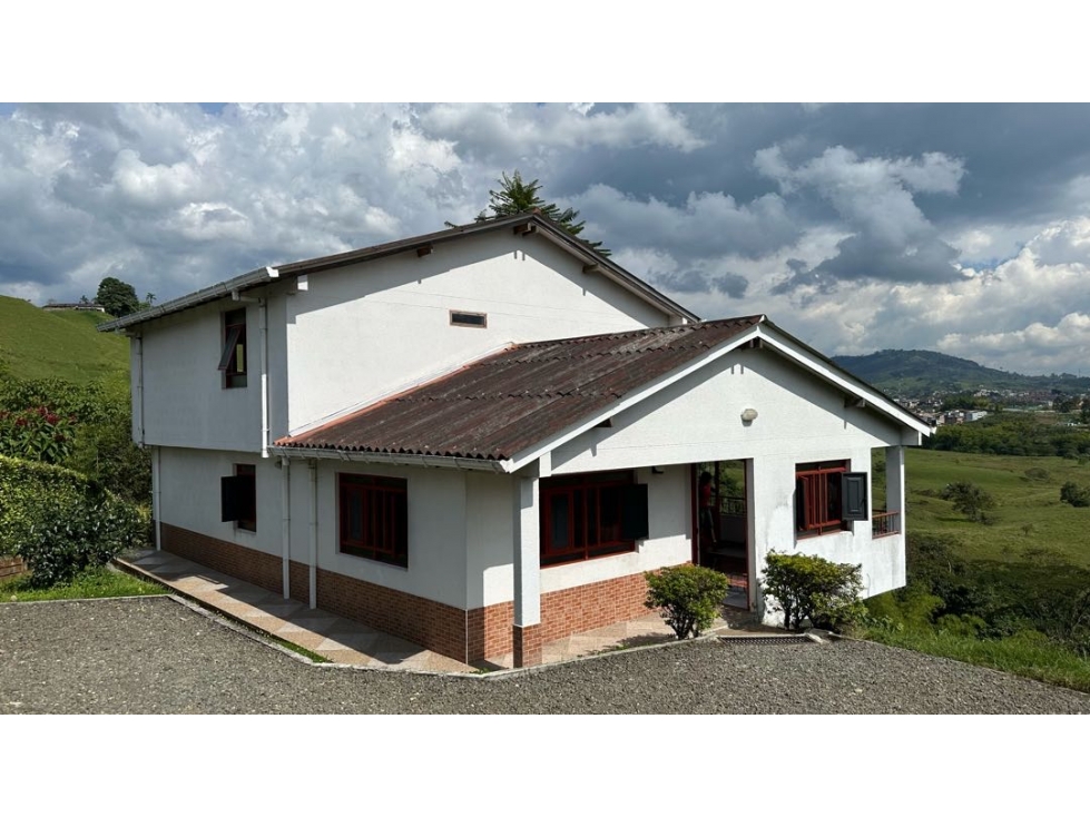 EN VENTA CASA CAMPESTRE EN GUACAS SANTA ROSA DE CABAL