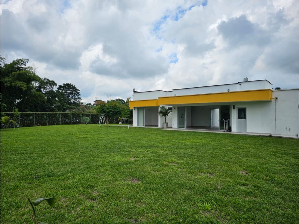 EN VENTA CASA CAMPESTRE VIA ARMENIA