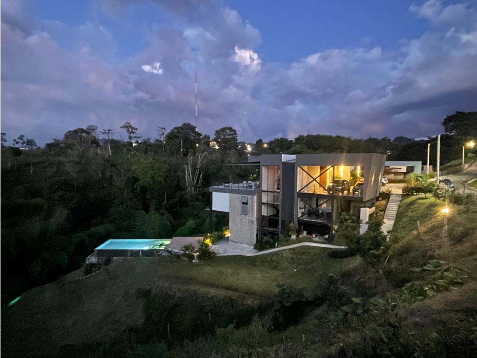 EN VENTA CASA CAMPESTRE VIA PEREIRA - ARMENIA — foto 2