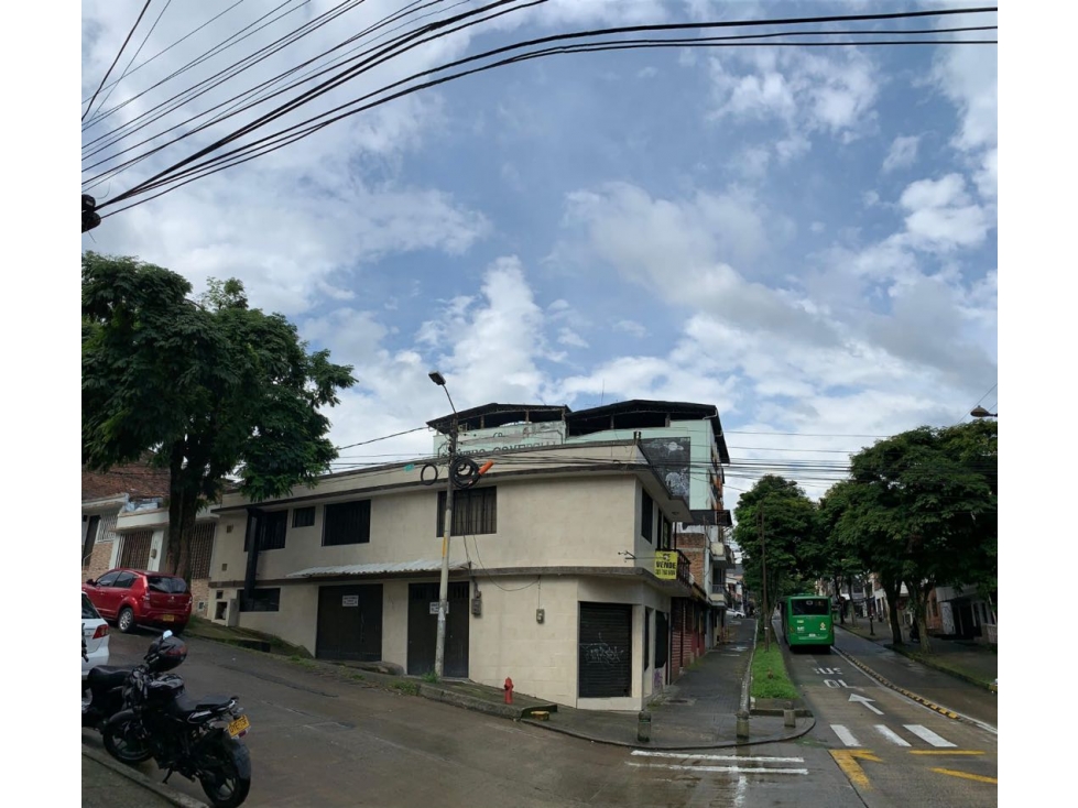 EN VENTA CASA CON LOCAL EN EL CENTRO PEREIRA — foto 3
