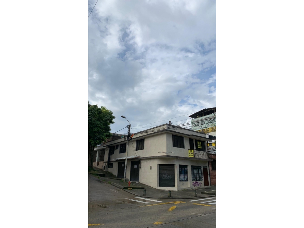 EN VENTA CASA CON LOCAL EN EL CENTRO PEREIRA — foto 4