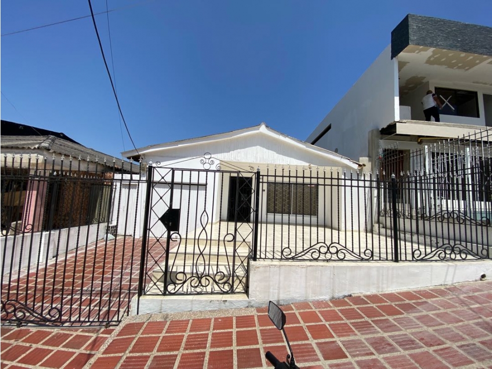 EN VENTA CASA DE 10 x 30, BARRIO LOS JOBOS, BARRANQUILLA