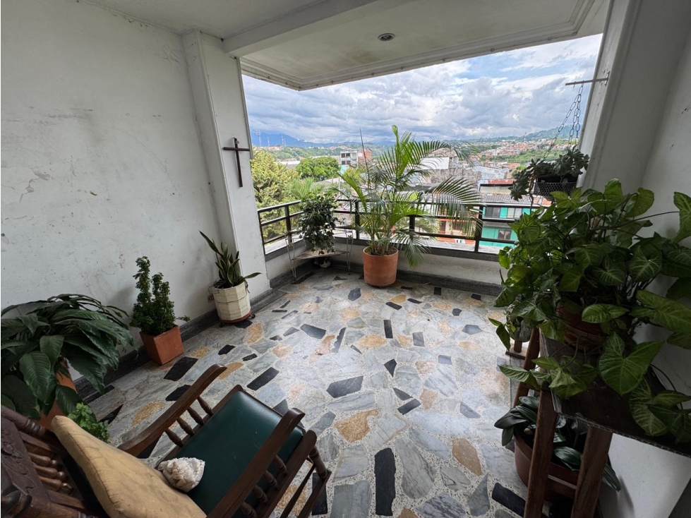 EN VENTA CASA DE 4 PISOS INDEPENDIENTES EN CUBA PEREIRA
