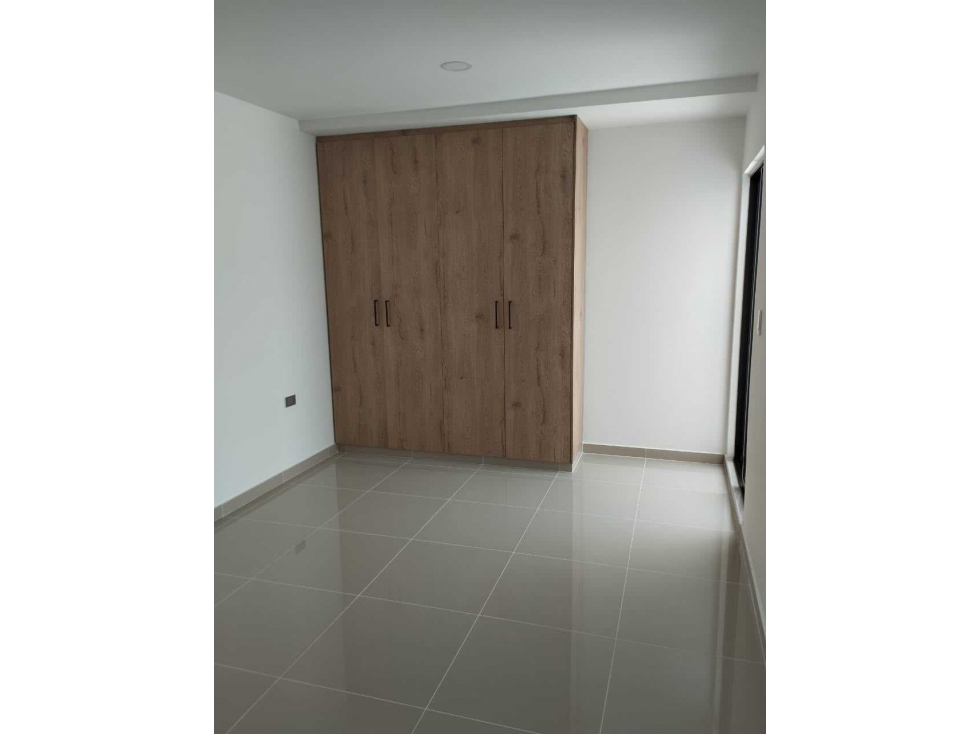 EN VENTA CASA DE UN PISO CERCA AL CC NUESTRO EN MONTERIA — foto 2