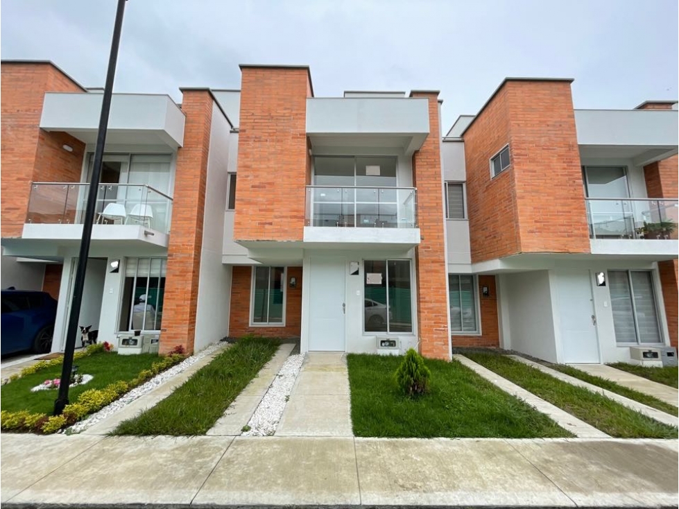 EN VENTA CASA EN GALICIA PEREIRA