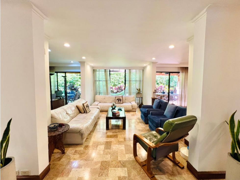 EN VENTA CASA ENVIGADO LOMA DEL ESMERALDAL CERCA A LA FRONTERA — foto 2