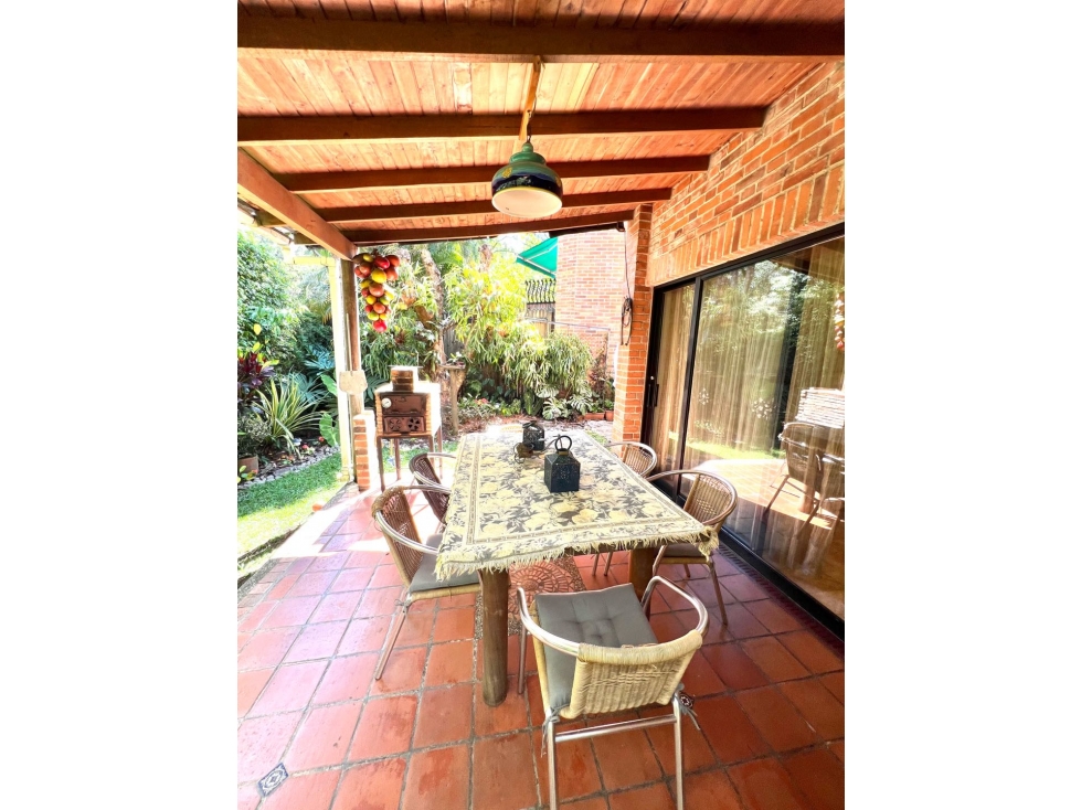EN VENTA CASA ENVIGADO LOMA DEL ESMERALDAL CERCA A LA FRONTERA — foto 5