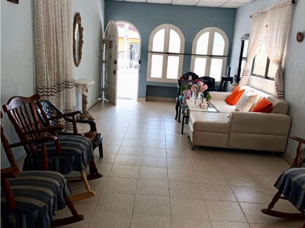 EN VENTA CASA + LOCAL COMERCIAL SOBRE VIA PRINCIPAL DE TURBACO — foto 2