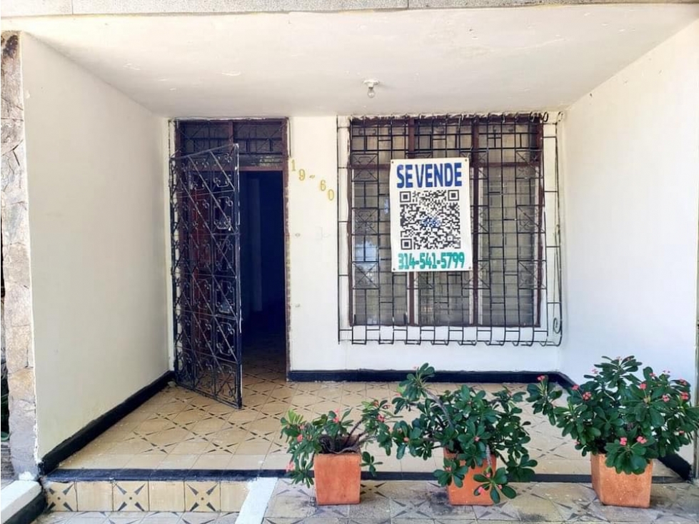 En venta casa lote sobre la avenida santa Rita — foto 2