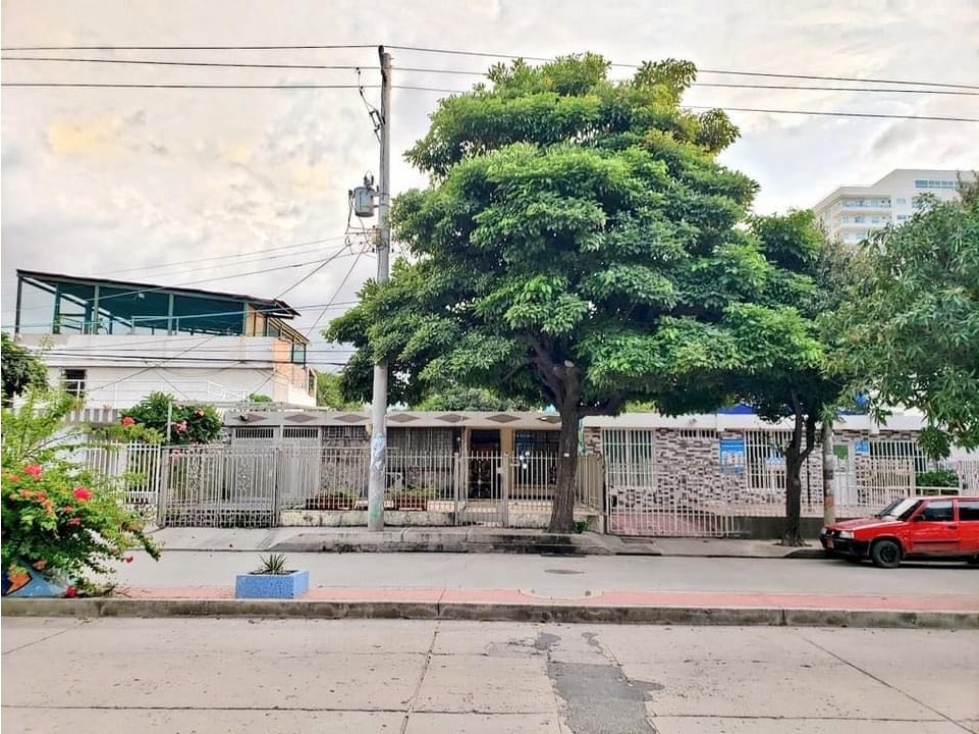 En venta casa lote sobre la avenida santa Rita — foto 6
