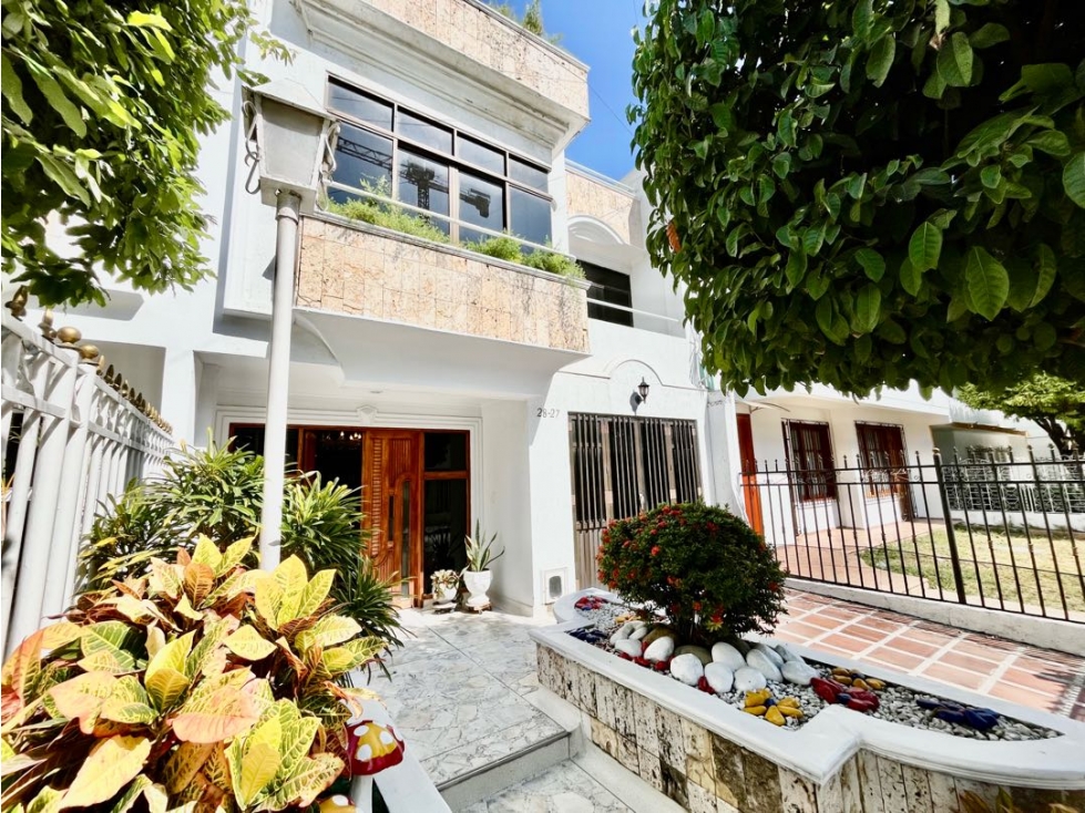 Casa en Venta Oficinas Uso mixto Manga Cartagena