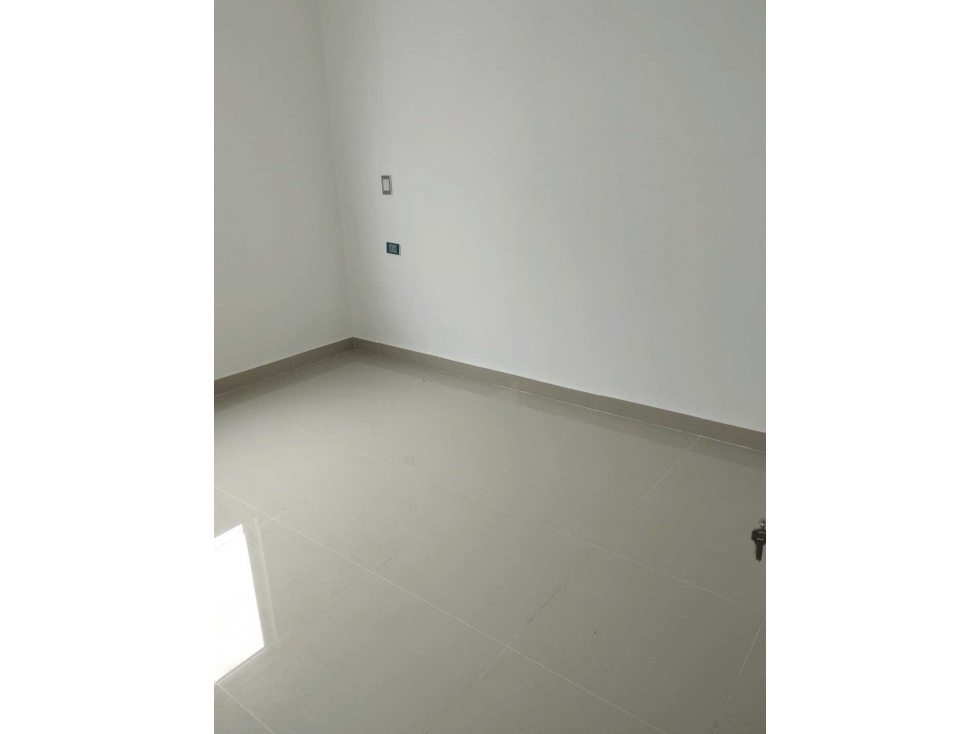 En venta Casa PARA ESTRENAR en Rosendo Garcés — foto 3