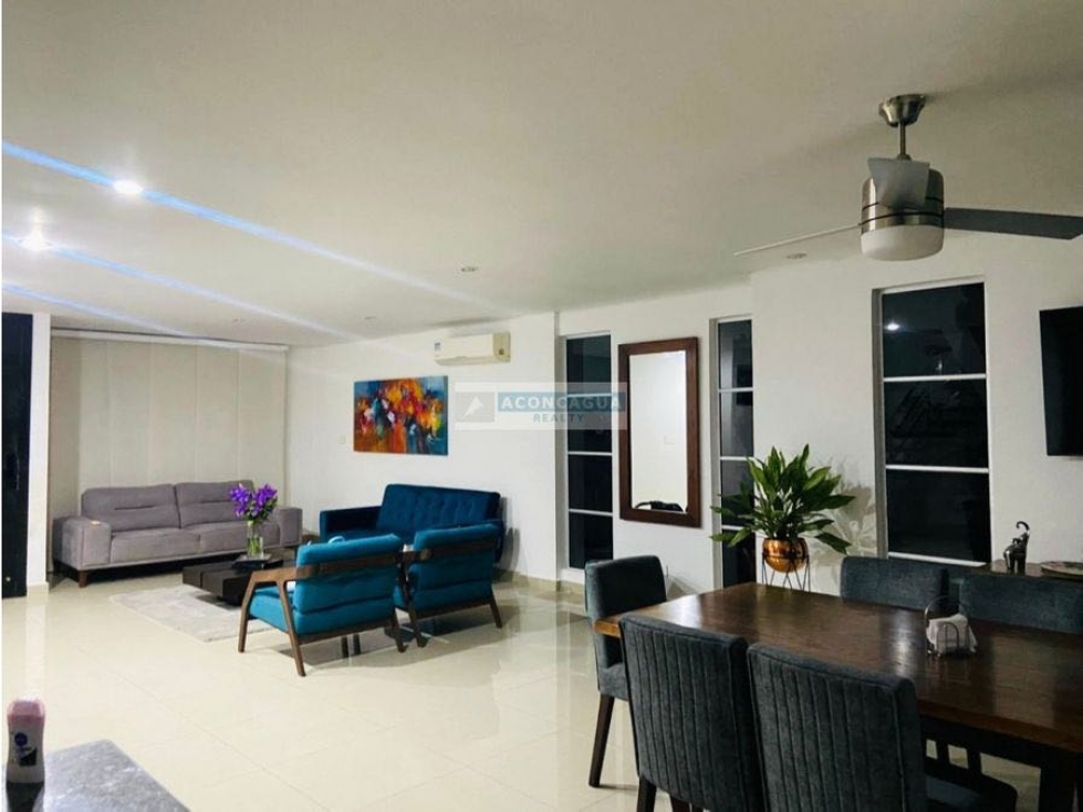 En venta Casa Remodelada - Villa Campestre — foto 2