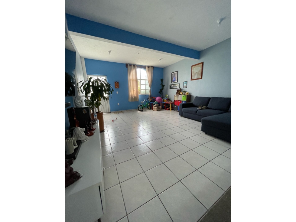 EN VENTA CASA SOLA AMPLIA COL AHUHUETITLA CUERNAVACA NORTE — foto 2