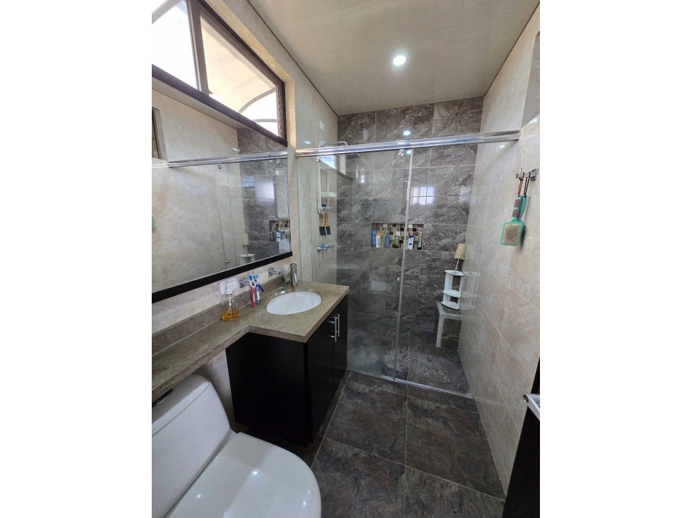 En Venta Casa Urbana Independiente con Jacuzzi 250 m2 $750 millones — foto 5