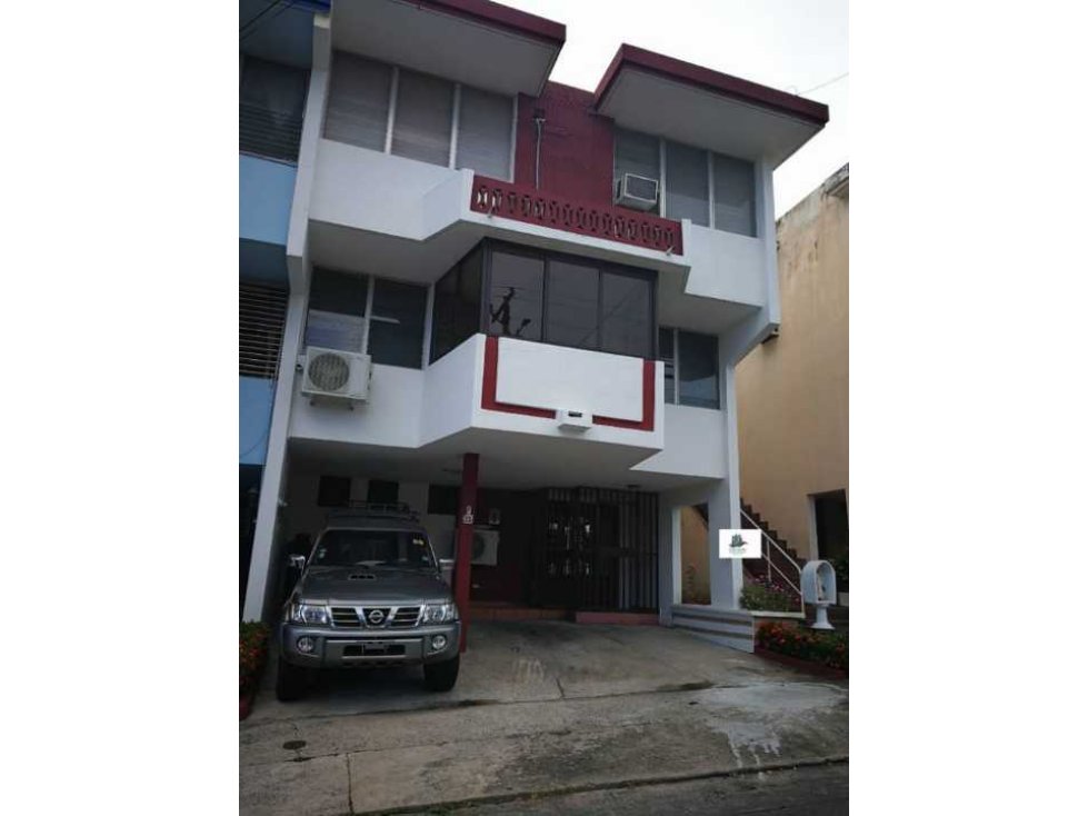 EN VENTA CASA VILLA DE LAS FUENTES 4REC 4B +CBS