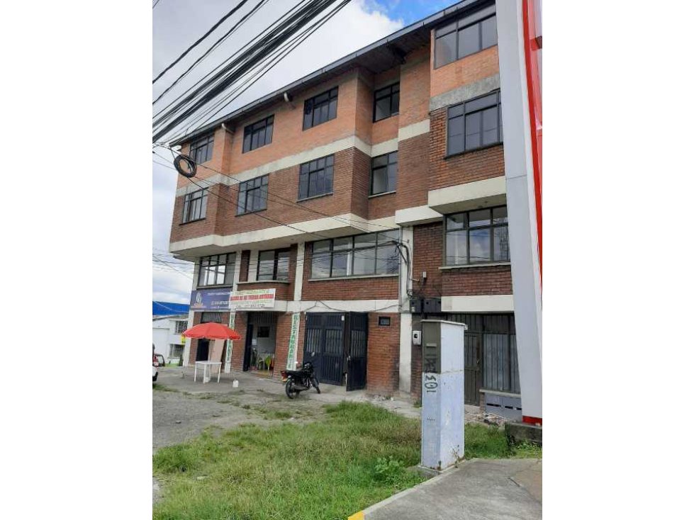 EN VENTA EDIFICIO - 1