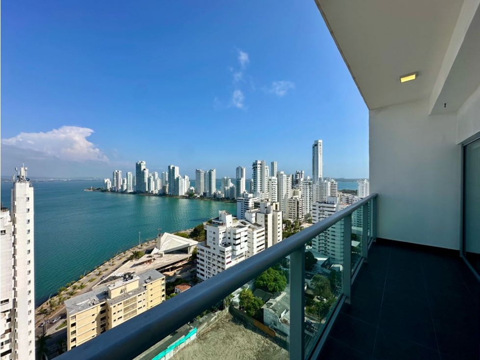 EN VENTA EN CARTAGENA HERMOSO APARTAMENTO FRENTE A LA BAHIA USO MIXTO — foto 2