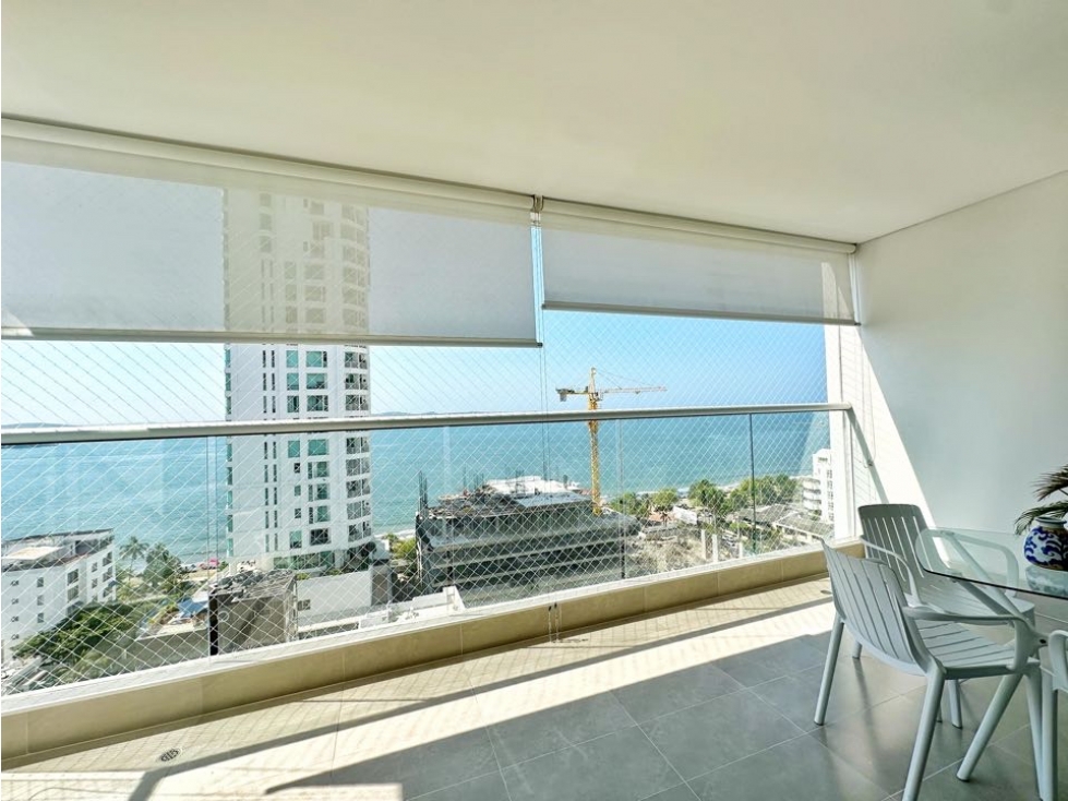 En venta espectacular apartamento con vista al mar!En Castillogrande — foto 2