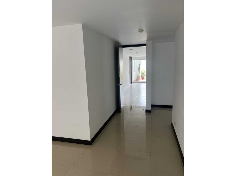 SE VENDE ESPECTACULAR APARTAMENTO EN DOSQUEBRADAS - 4