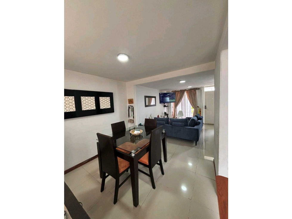 En venta casa sector Belmonte