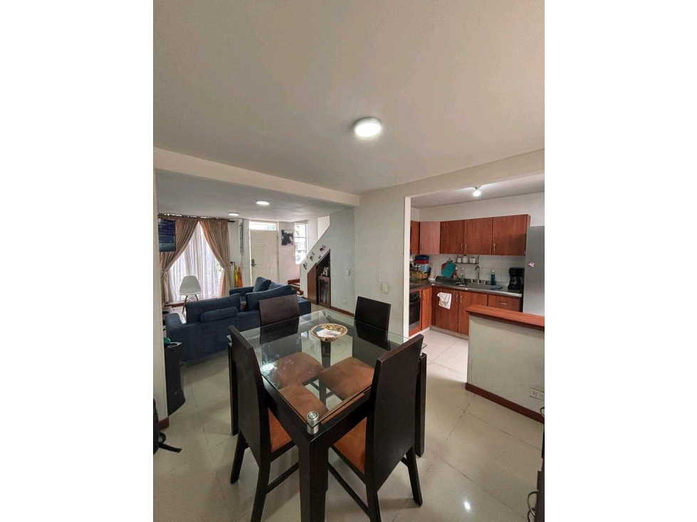 En venta casa sector Belmonte — foto 2