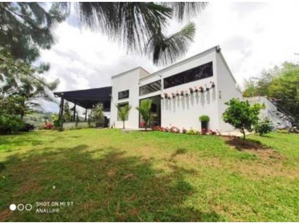EN VENTA ESPECTACULAR FINCA EN EL RETIRO — foto 6